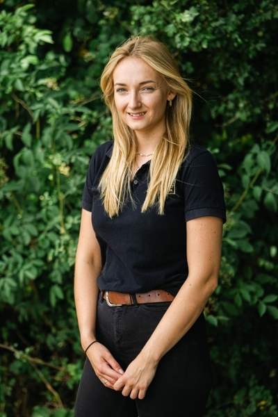 Staff connie  chab7425  edit1 hr.jpg