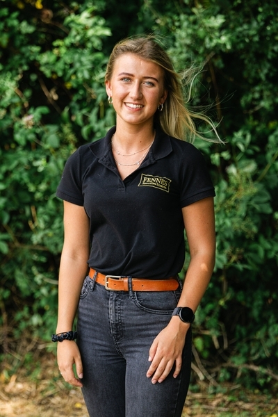 Staff sophie  chab73821 hr.jpg